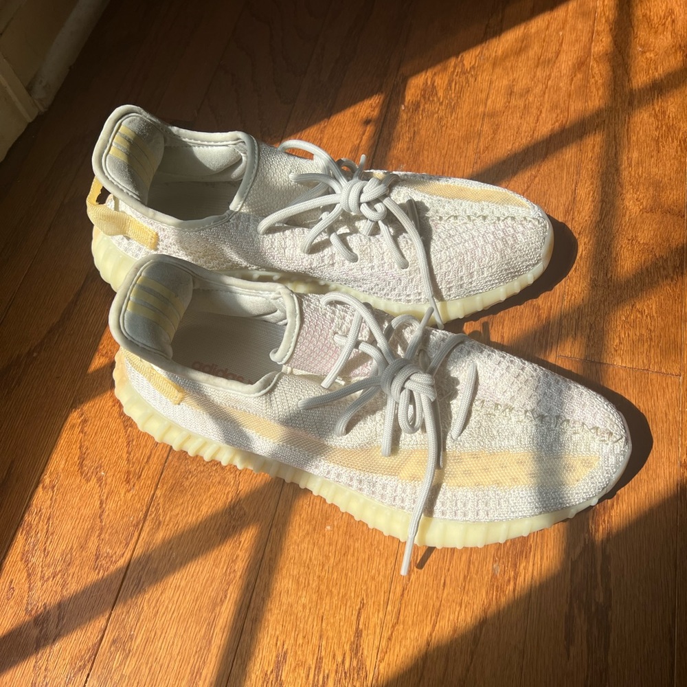 Yeezy size 10